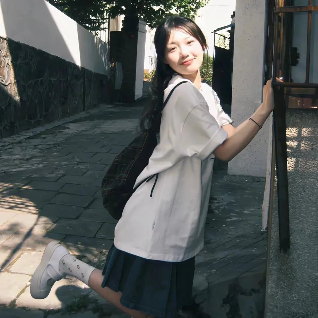 大邱春晓 海报